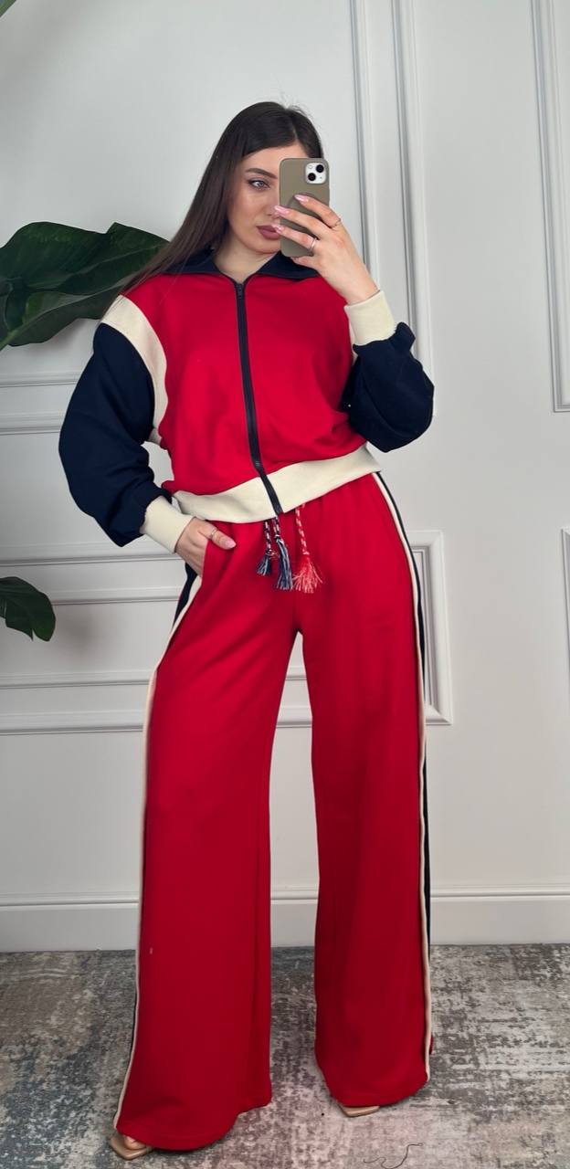 Tensione in jogging set