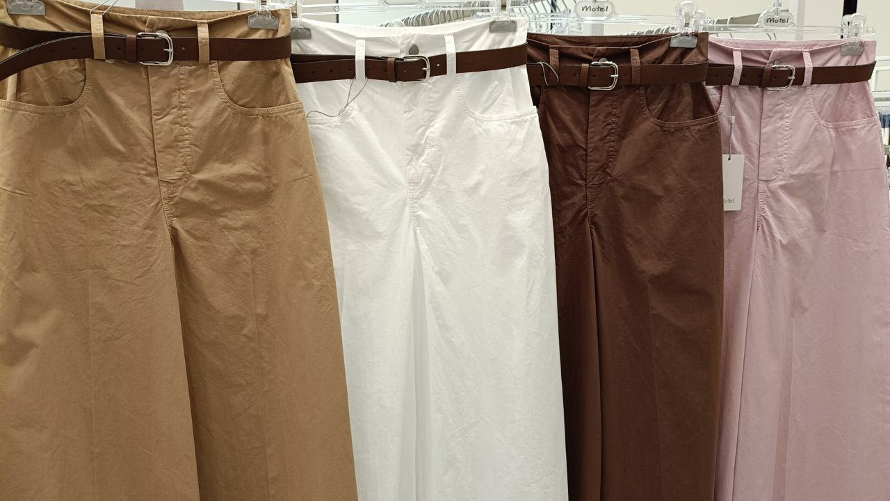 Motel pants flair