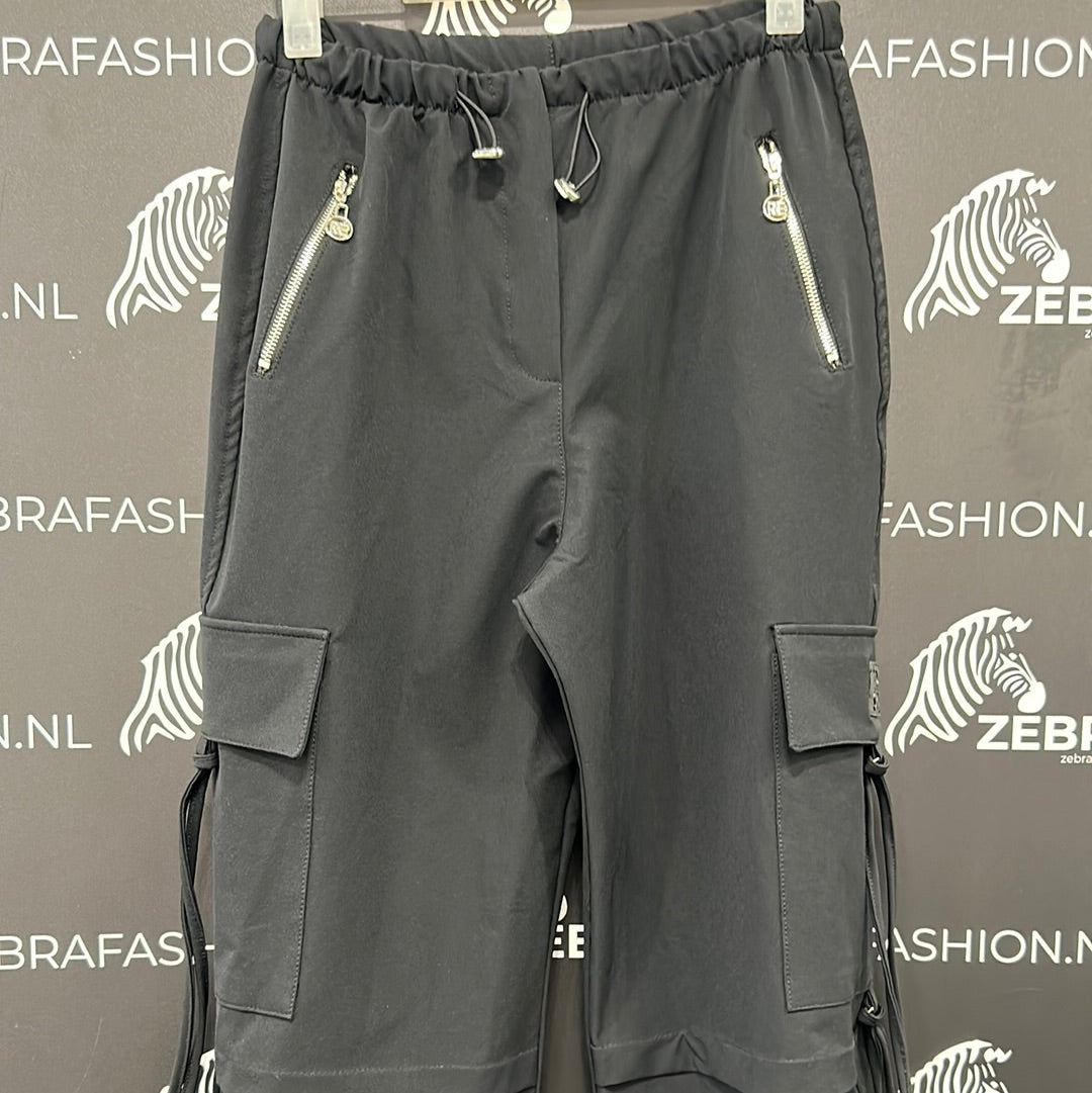 Re-design cargo pants