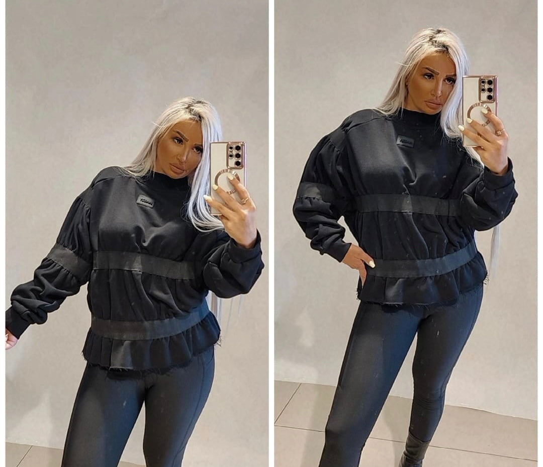 Bukeyz sweater