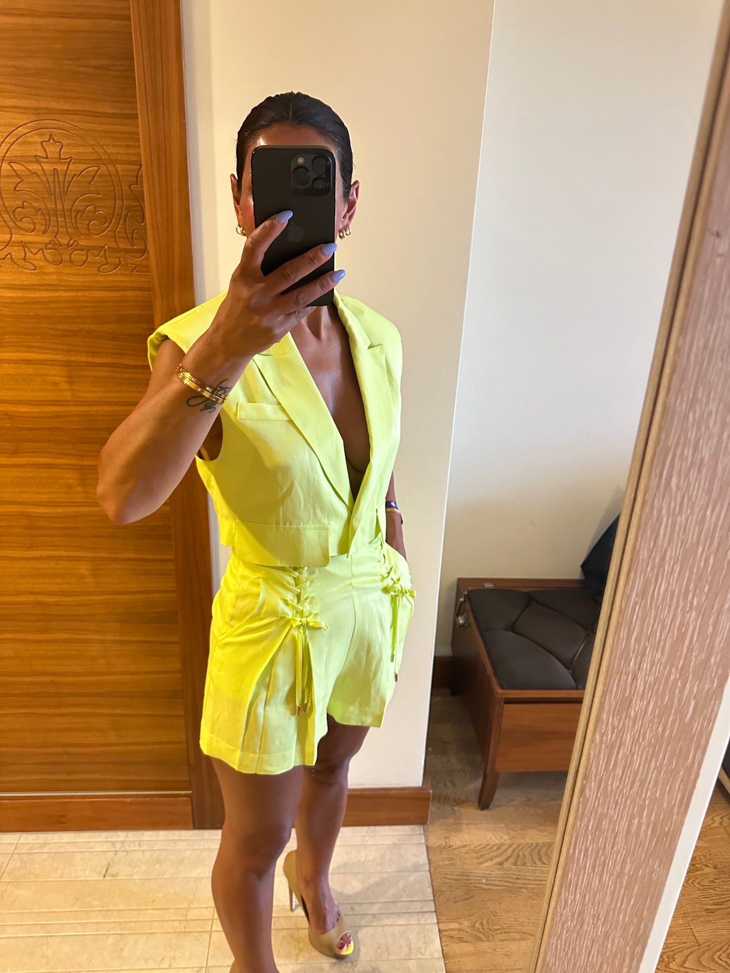 Babylon short