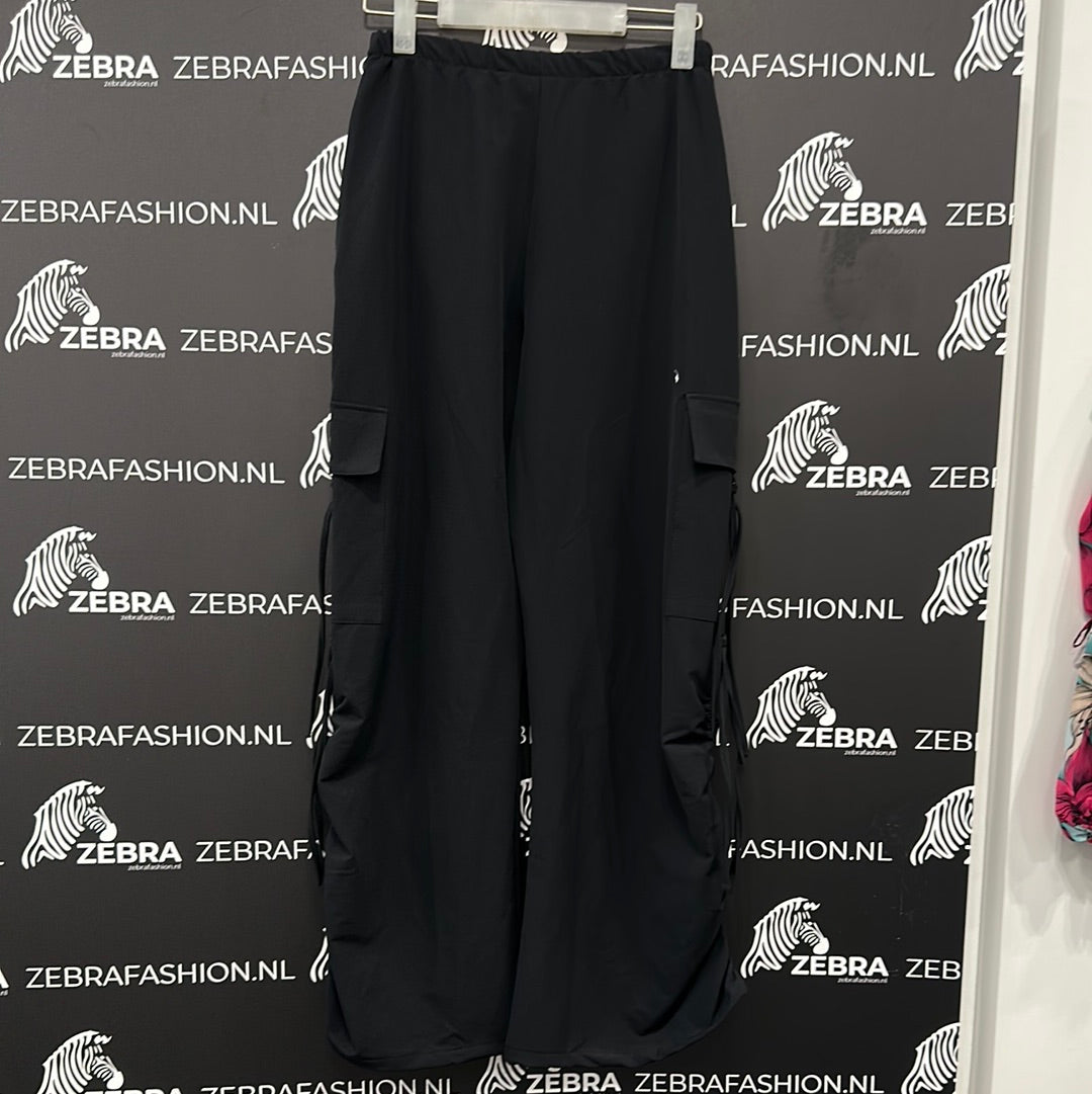 Re-design cargo pants