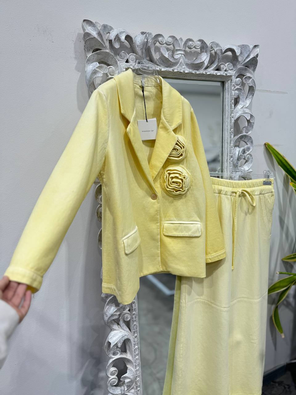 Tensione in blazer Giallo