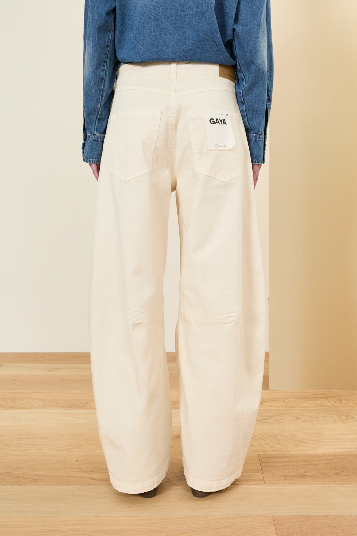 Souvenir denim pants Gaya