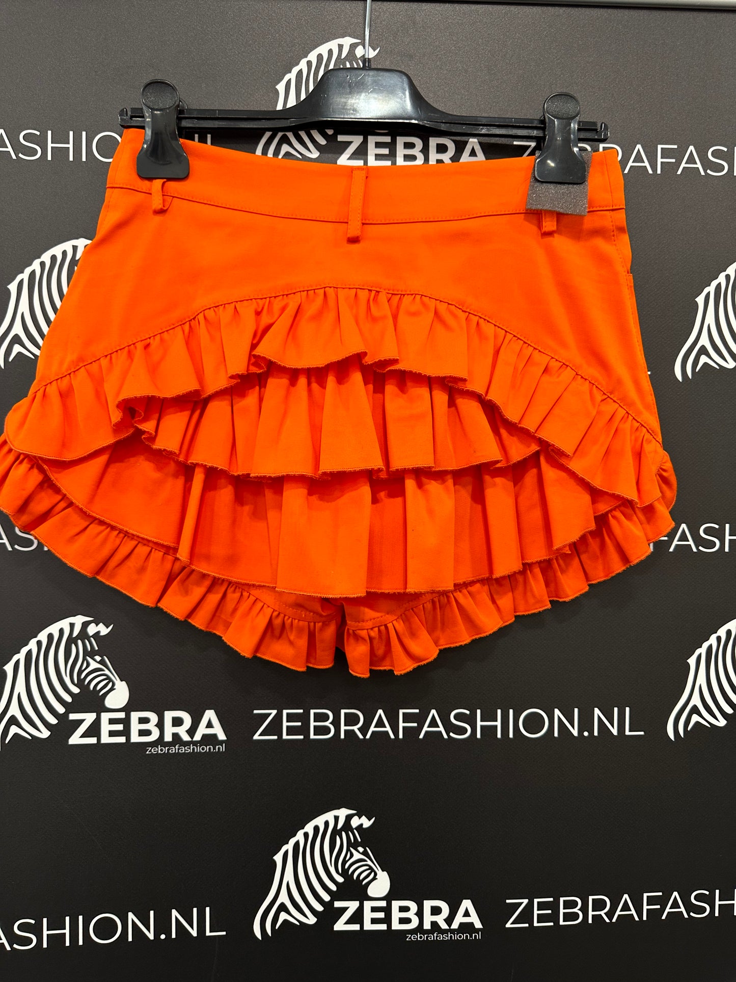 Babylon short orange