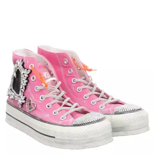 Nan-ku couture sneaker hart