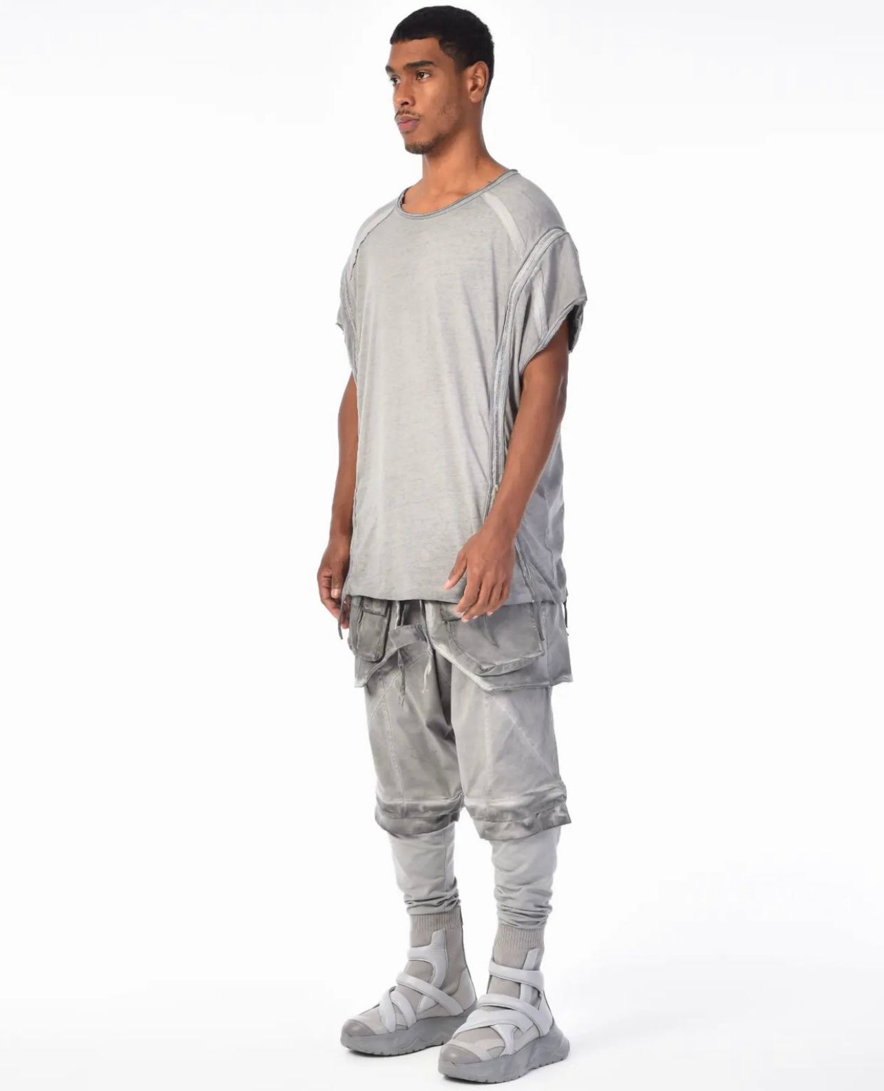 Junus Coban tshirt Zips Grey
