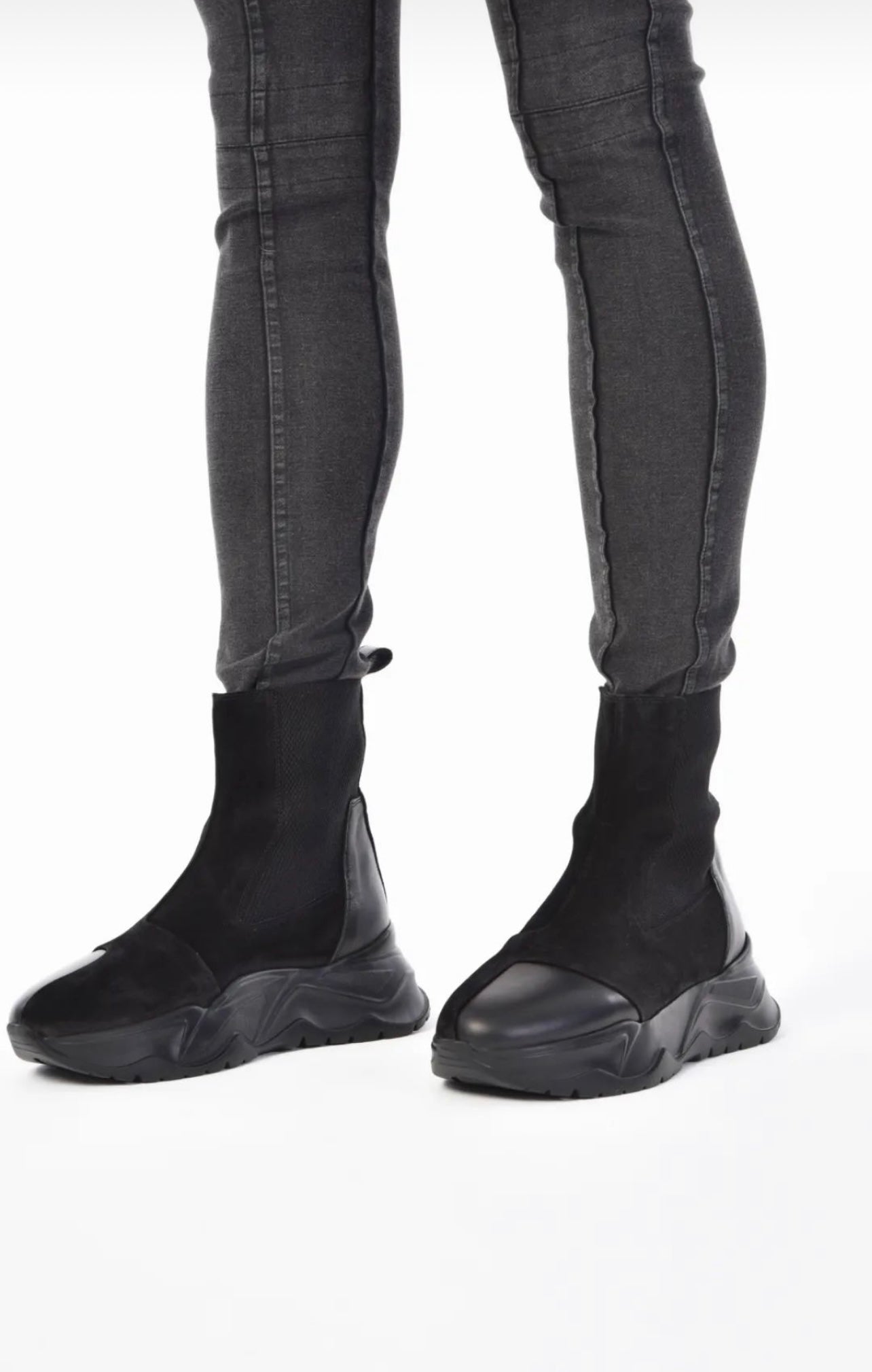 Junus Coban boots black unisex