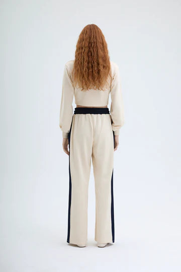 Quzu sweater jeans