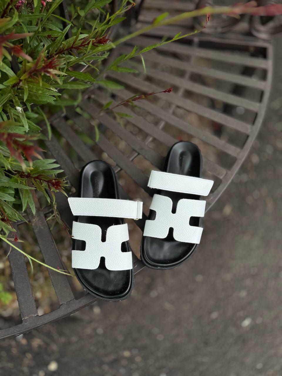 Slippers herme