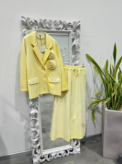 Tensione in blazer Giallo
