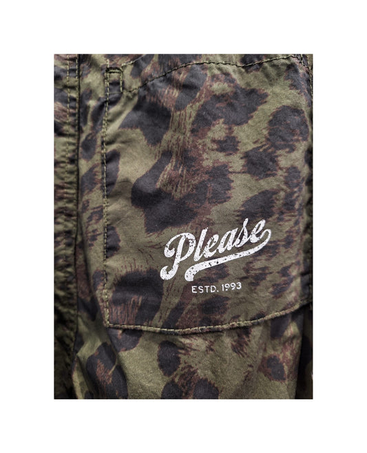 Please fashion cargo pants
